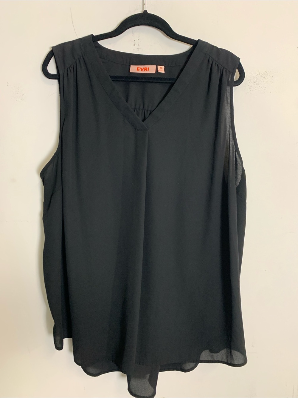 EVRI Black V-Neck Sleeveless Camisole